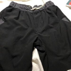 Black DISCOVEREY LEG3ND Shorts Size:S